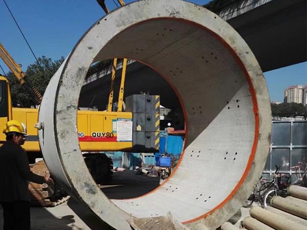 三级钢筋混凝土F型顶管